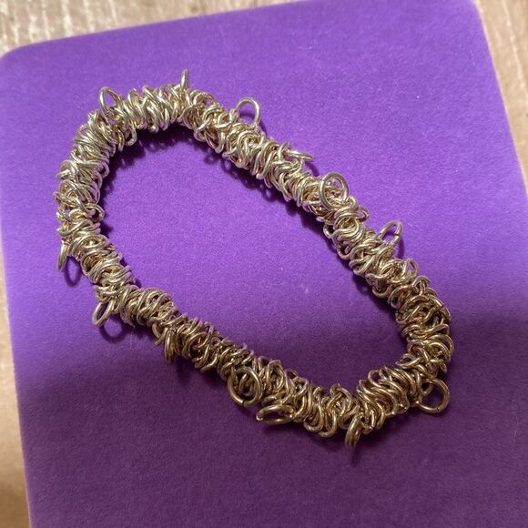 💛 925 Plated Handmade Vintage Stretchy Charm Bracelet - Picture 3 of 4